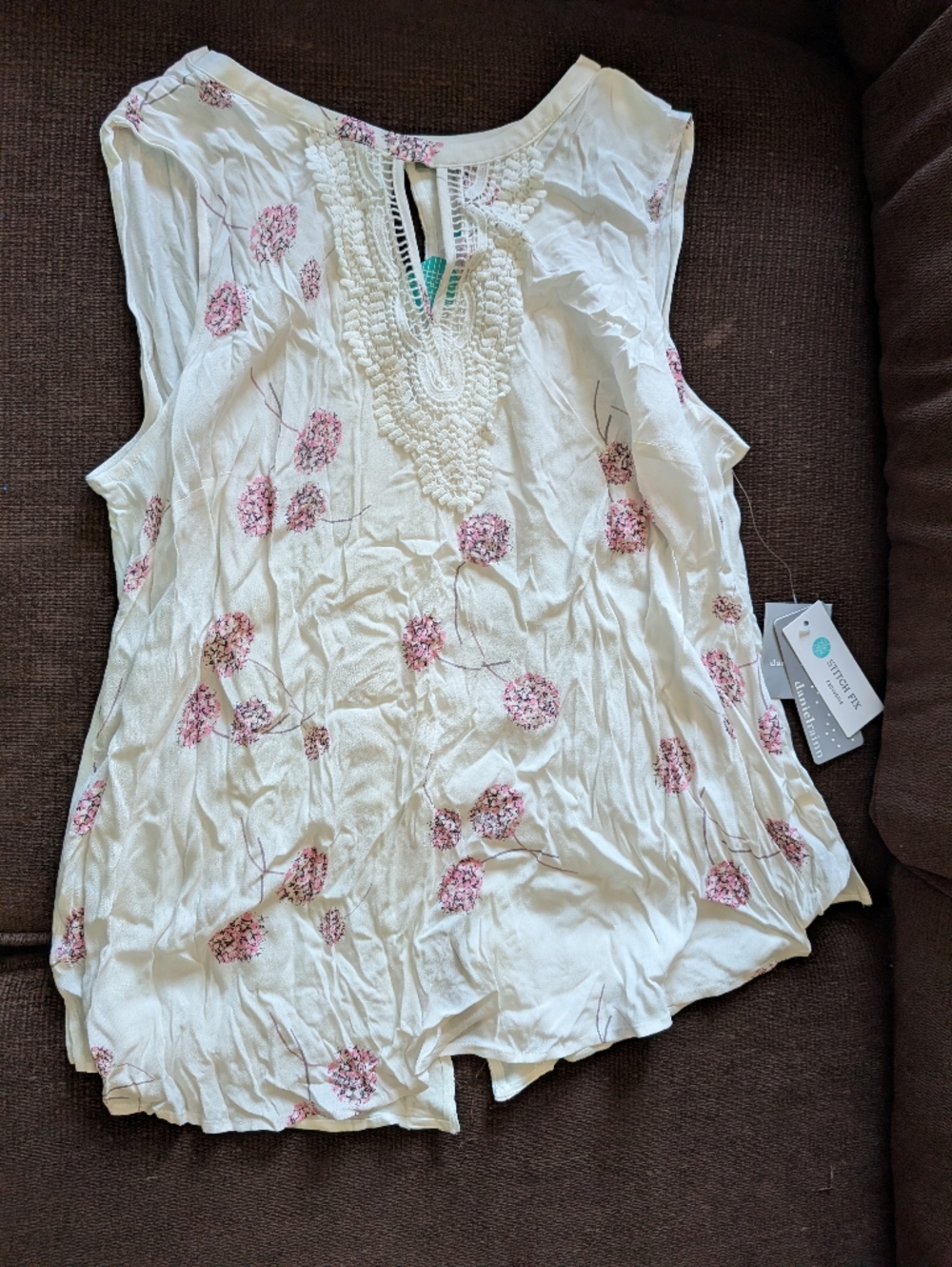 Daniel Rainn White Sleeveless Camisole with Pink Floral Crochet Detail